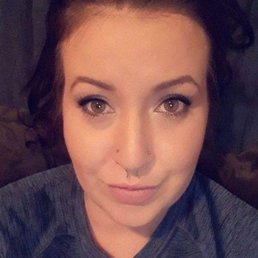 Meet your Posher, Ariel